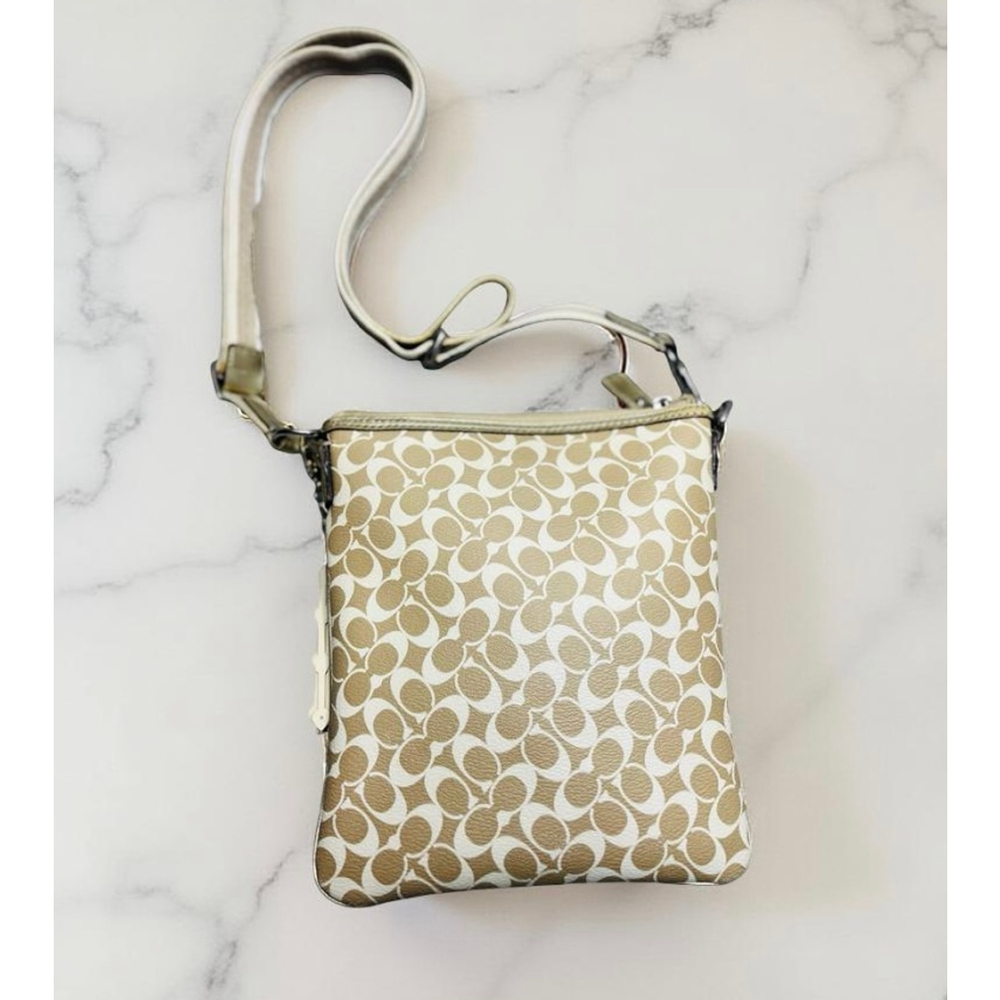 Coach Chelsea Heritage Stripe Khaki Gold Crossbody - Picture 2 of 11
